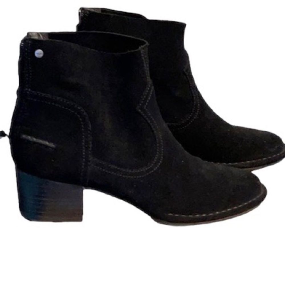 UGG Bandara Black Suede Stacked Heel Zip Ankle Mini Boots Booties Size EU 37.5 - Picture 2 of 10